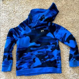 Under Armour Boys Blue and Black Sweatshirts size S